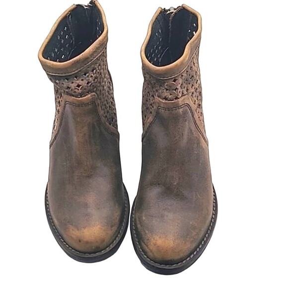 Very Volatile Namaste Women’s Leather Ankle Boots Size 7M Brown Distressed - Picture 1 of 6